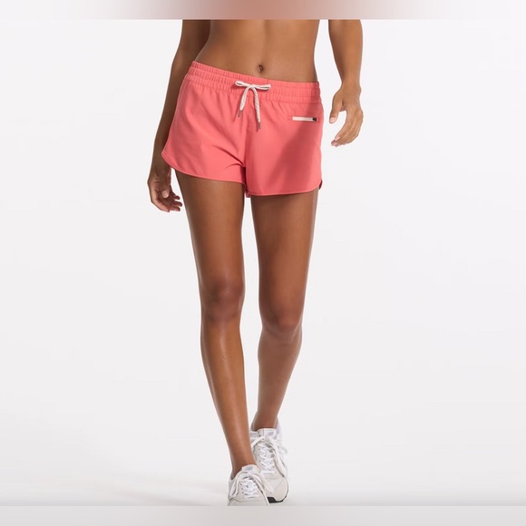 vuori clementine athletic shorts 2.0 in papaya - Picture 1 of 9